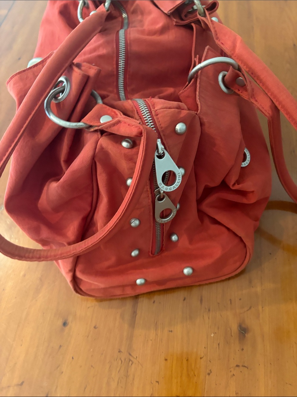Baggallini Coral-Red Convertible Shoulder Bag with Turn-Lock - Picture 3 of 7